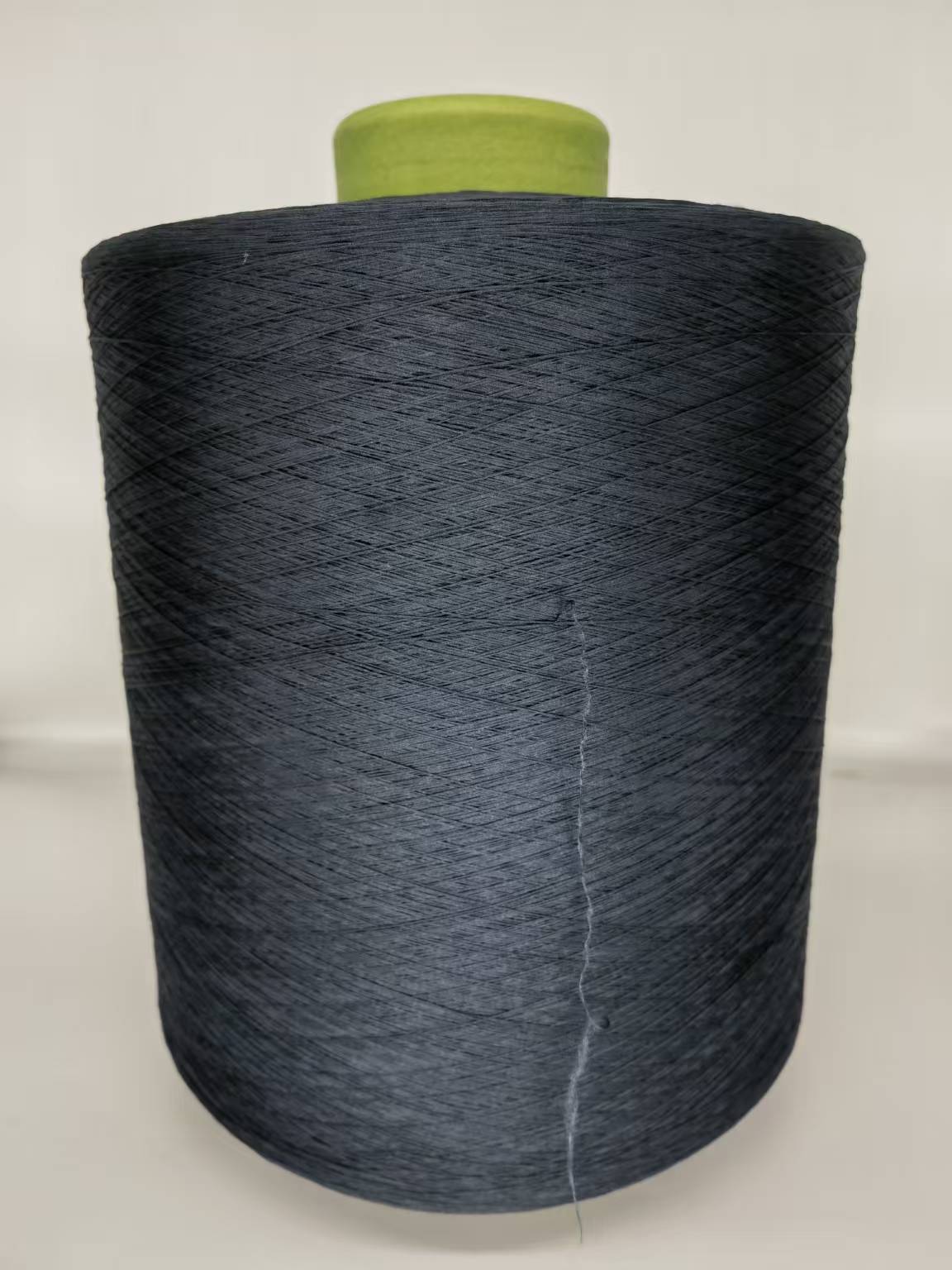 Polyester Yarn nigrum